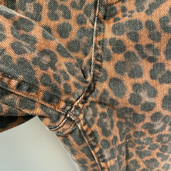 Madewell Leopard Print Low Slung Baggy Jeans in Dark Coffee - Picture 10 of 11